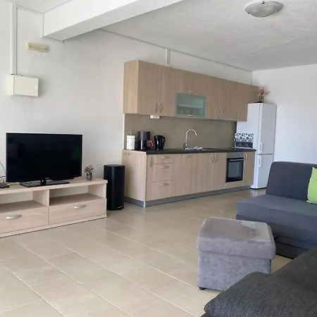 Apartmán Pina Zonsa 2 Pers *