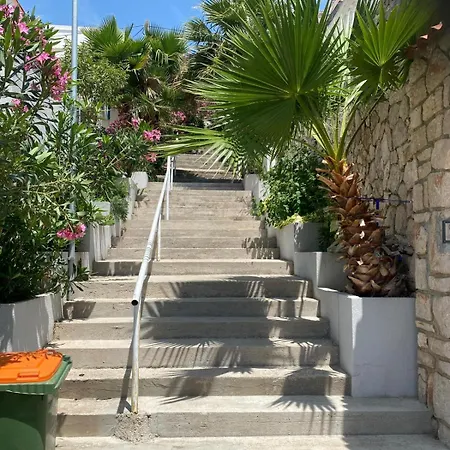 Apartmán Pina Zonsa 2 Pers Tisno